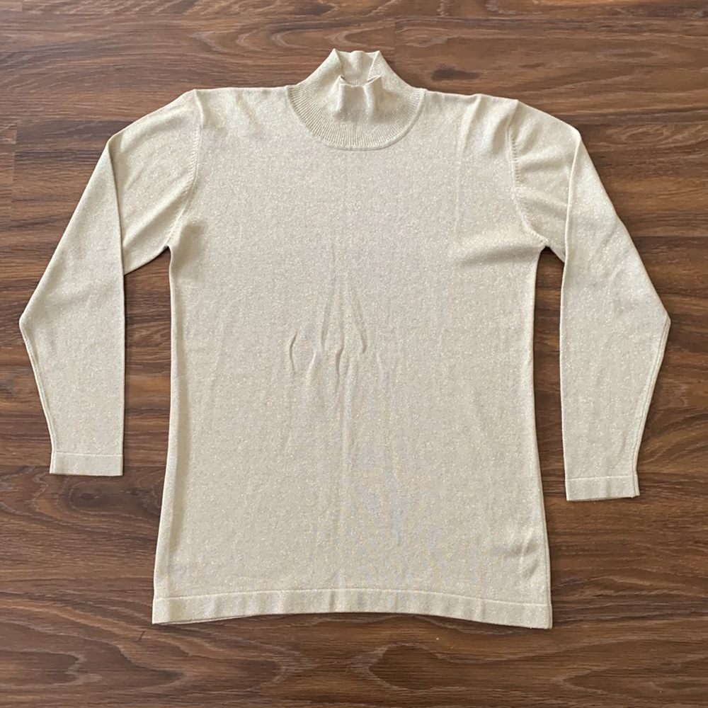 Doncaster Silk M Light Gold Metallic Turtleneck Shirt